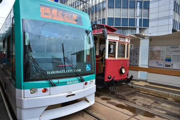 Hakodate městské tramvaje železnice v létě — Stock fotografie