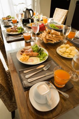 Break Hızlı masada hazır ayarla