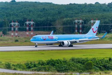 TUI Fly Havayolları uçak iniş Krabi airport