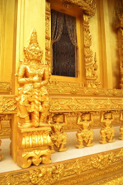 Tarihi tapınak Tayland