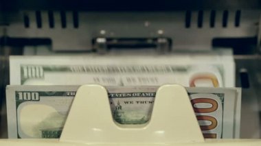 Nakit para. Dolar faturaları sayaç