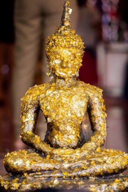 Buda'nın Monk altın görüntü