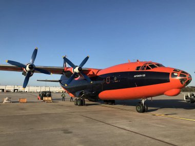 Antonov Uçak An12 Houston