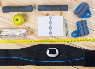 Fitness ekipmanları görünümünü 