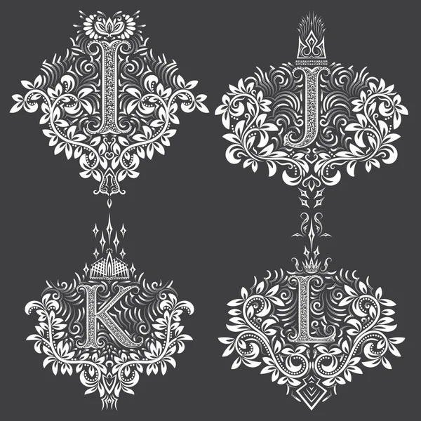 Conjunto de monograma ornamental en forma de escudos de armas — Vector de stock