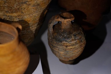 Eski Yunan ev aletlerine itiraz