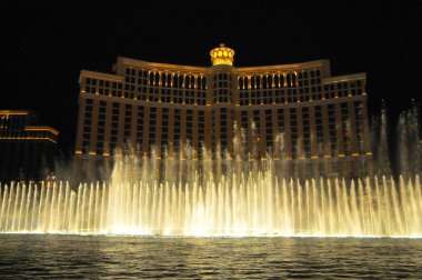 Las Vegas'taki Bellagio Casino'da çeşme gösteri
