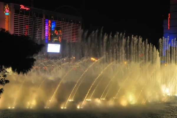 Spectacle de fontaine au casino Bellagio à Las Vegas — Photo