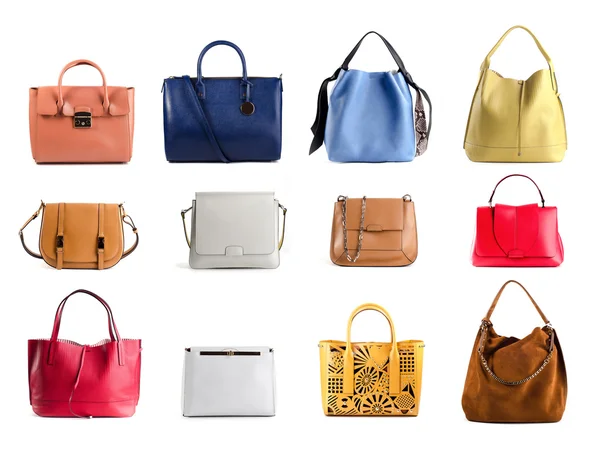 Grup renk deri kadın çanta ve cüzdanlar beyaz arka plan üzerinde izole — Stok fotoğraf