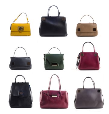 Beyaz arka plan üzerinde izole deri renk çanta grubu