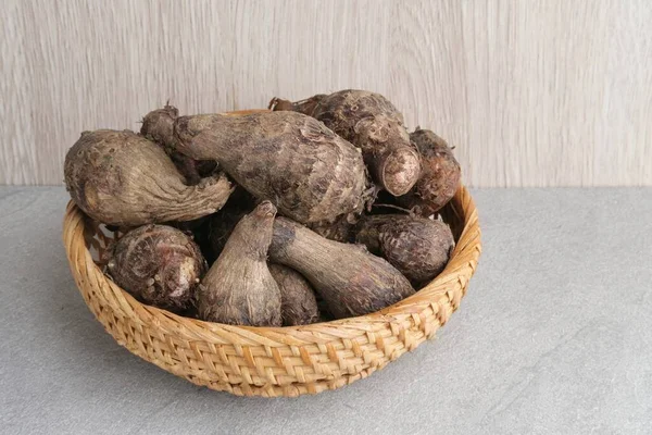 Taro Talas Belitung Kimpul Bentul Sont Des Tubercules Féculents Qui — Photo