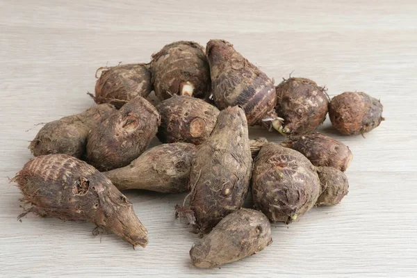 Taro Talas Belitung Kimpul Bentul Sont Des Tubercules Féculents Qui — Photo