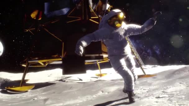 Una persona montando una tabla de nieve — Vídeo de stock