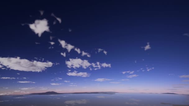 A close up of clouds in the sky — Stock Video