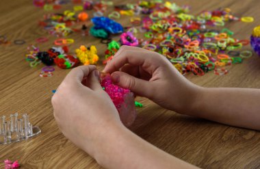 rakamlar dışında renkli lastik çocuk el dokuma