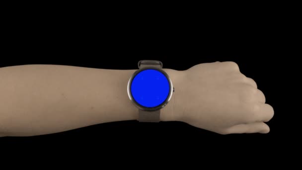 Maqueta de reloj inteligente con pantalla azul de interacción y fondo negro — Vídeos de Stock
