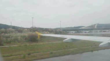Bilbao havaalanından geliş uçak içinde