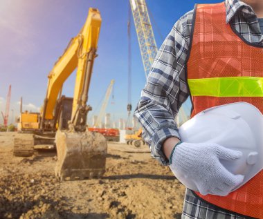 site bina çalışma eldiven ve kask sarı ile Oluşturucu