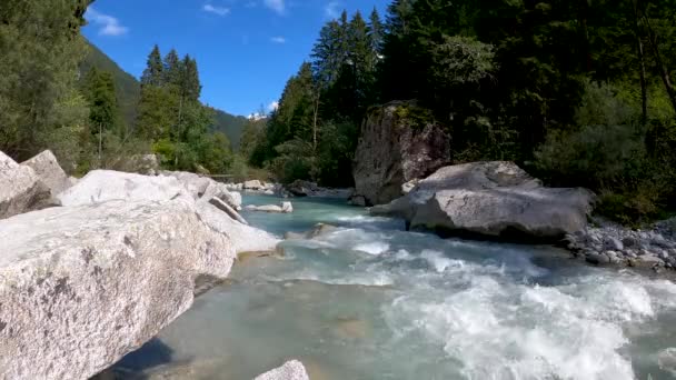 Panorama Auf Dem Fluss Sarca Dolomiten — Stockvideo