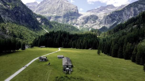 Drone Aéreo Paisaje Alpino Para Meditación Relajación — Vídeos de Stock