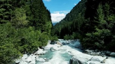 Hava Aracı - Alp Akıntısının Manzarası