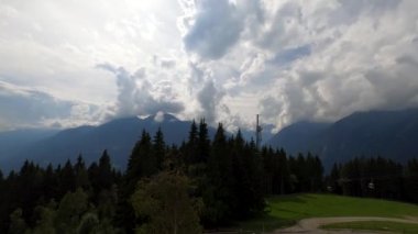 Dolomitler Üzerine Zaman Kaynağı