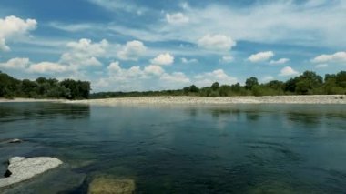 Ticino Ulusal Parkı 'nın Yaz Genel Görünümü - 5K