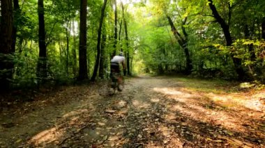 Ormanda bisikletçiler - 5K