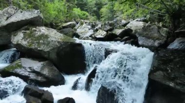 Hava Aracı - Amola İtalya Şelaleleri 'nin manzarası