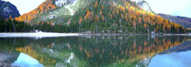 Anamorfik Lens 6K - Braies Gölü 'nde Sonbahar