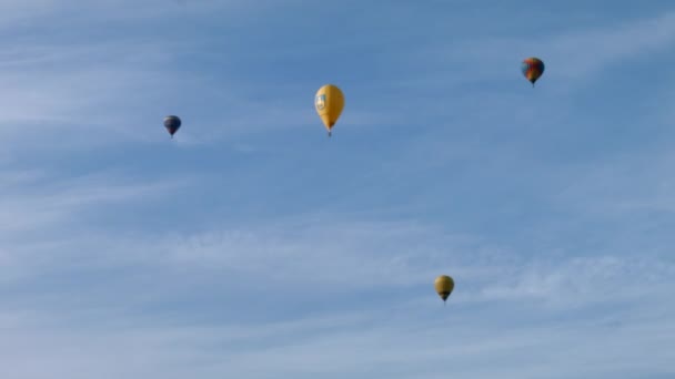Gökyüzü hava balonu — Stok video