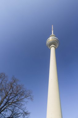 Fernsehturm ve ky