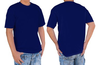 Kırpma yoluyla, boş koyu mavi t-shirt giyen ön adam bir