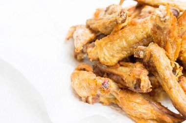 Çıtır tavuk kanatları