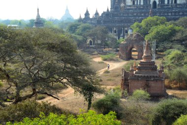 Bagan eski tapınaklarda