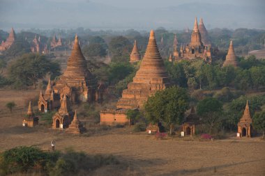 Bagan 'daki tapınaklar, Myanmar.