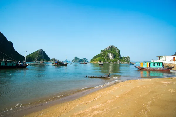 美丽的海景，与蒂托夫岛 — 图库照片