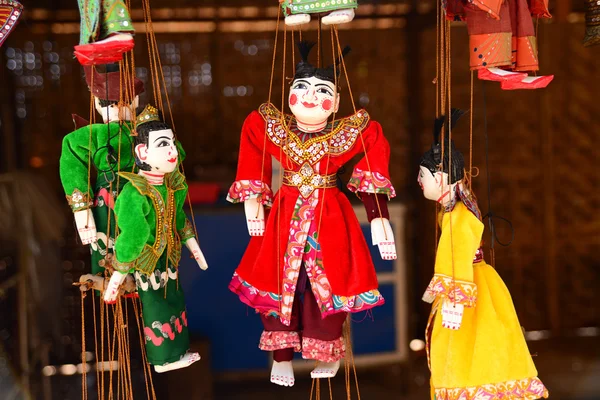 Traditional handicraft puppets — Stock Photo, Image