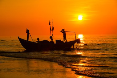 Balıkçı tekne Sunrise Hai Ly, Nam Dinh
