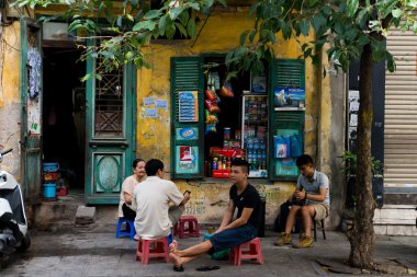Tanımlanamayan sokak satıcıları
