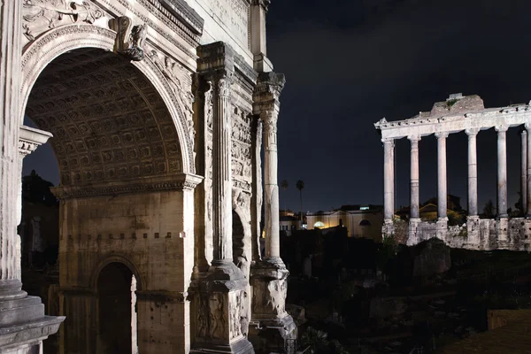 Roman Forum by night — Stock Photo, Image