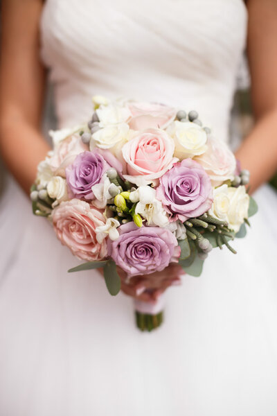 Bridal bouquet of roses