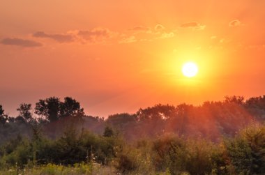 Yaz aylarında güzel gündoğumu