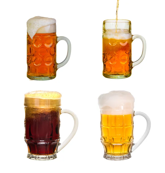 Glas kaltes Bier auf weißem Hintergrund — Stockfoto