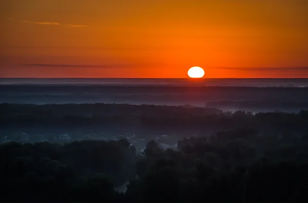 Wschód słońca w lecie — Zdjęcie stockowe