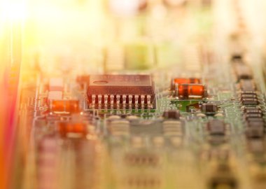 Bilgisayar elektronik bileşenleri