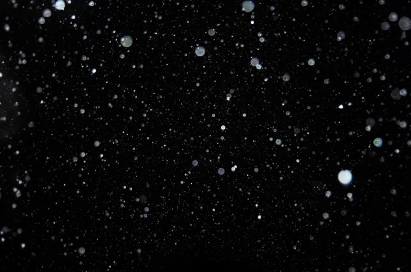 Inverno queda neve fundo preto — Fotografia de Stock