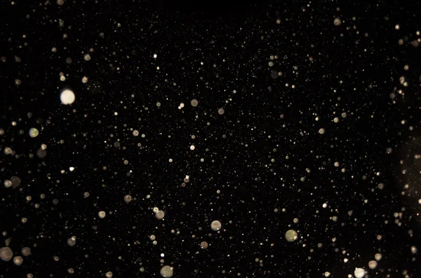 Зима падає сніговий чорний фон — стокове фото