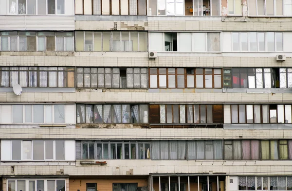 Stary budynek mieszkalny z loggią Obrazy Stockowe bez tantiem