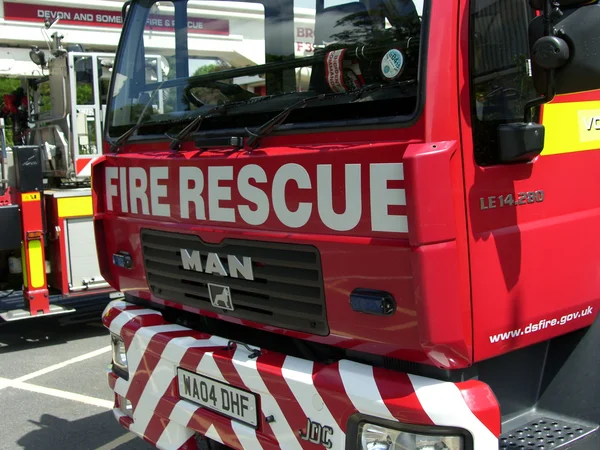Close up of Devon and somerset fire and rescue engine - Barnstaple, Devon, Reino Unido - 04 / 01 / 2014 — Fotografia de Stock
